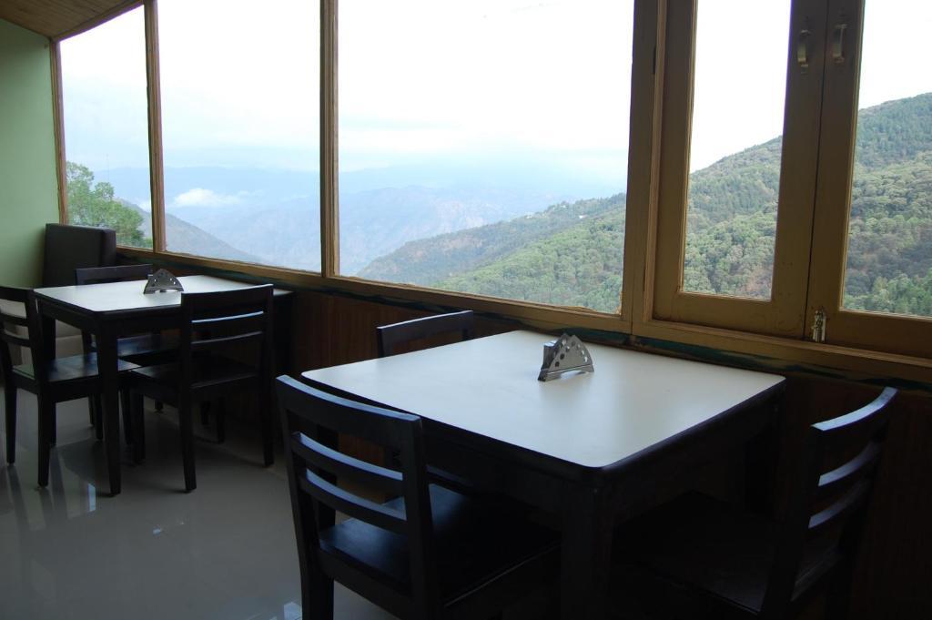 Natureraga Fernhill Resort Chail Zewnętrze zdjęcie