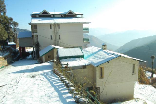 Natureraga Fernhill Resort Chail Zewnętrze zdjęcie