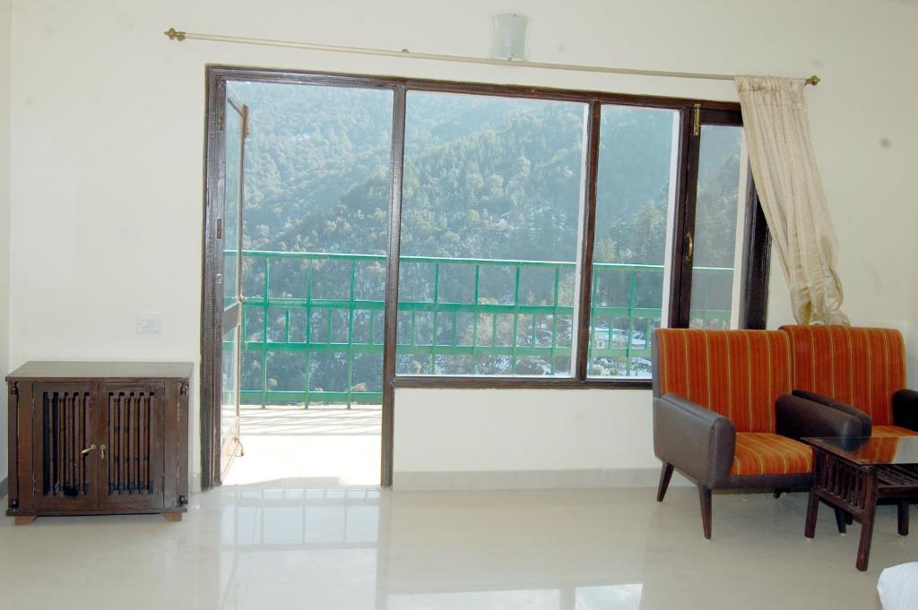 Natureraga Fernhill Resort Chail Zewnętrze zdjęcie