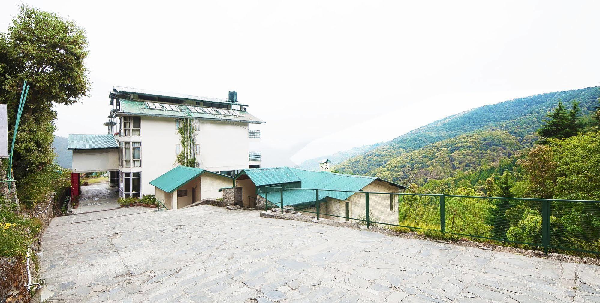 Natureraga Fernhill Resort Chail Zewnętrze zdjęcie
